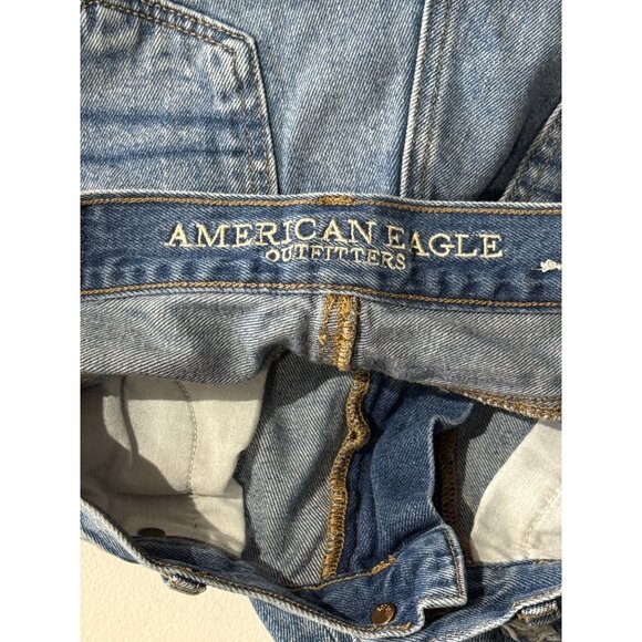 American Eagle High Rise Mom Jeans Distressed Ripped Knee Blue Size 2 Regular - Picture 3 of 10